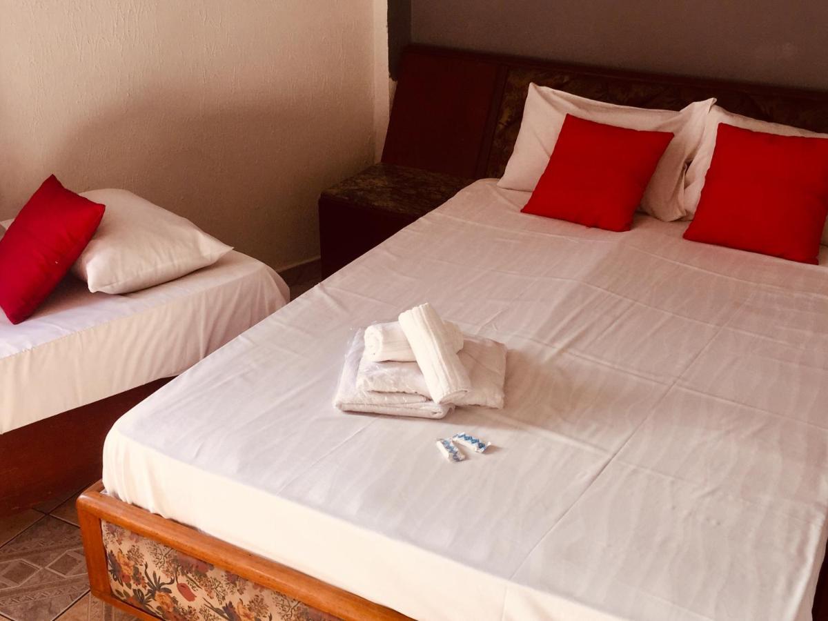 Hotel Cambara Osasco Buitenkant foto