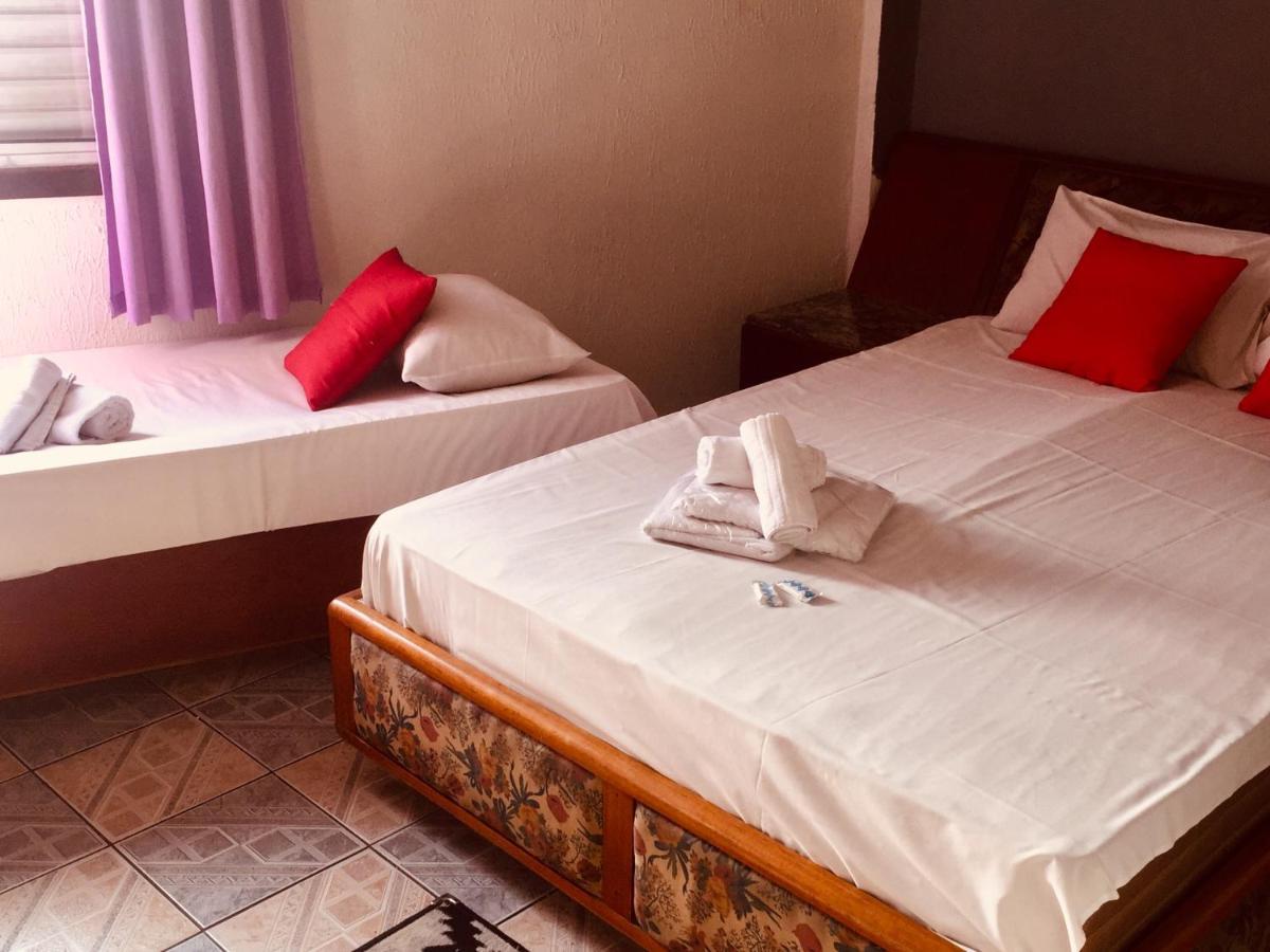 Hotel Cambara Osasco Buitenkant foto