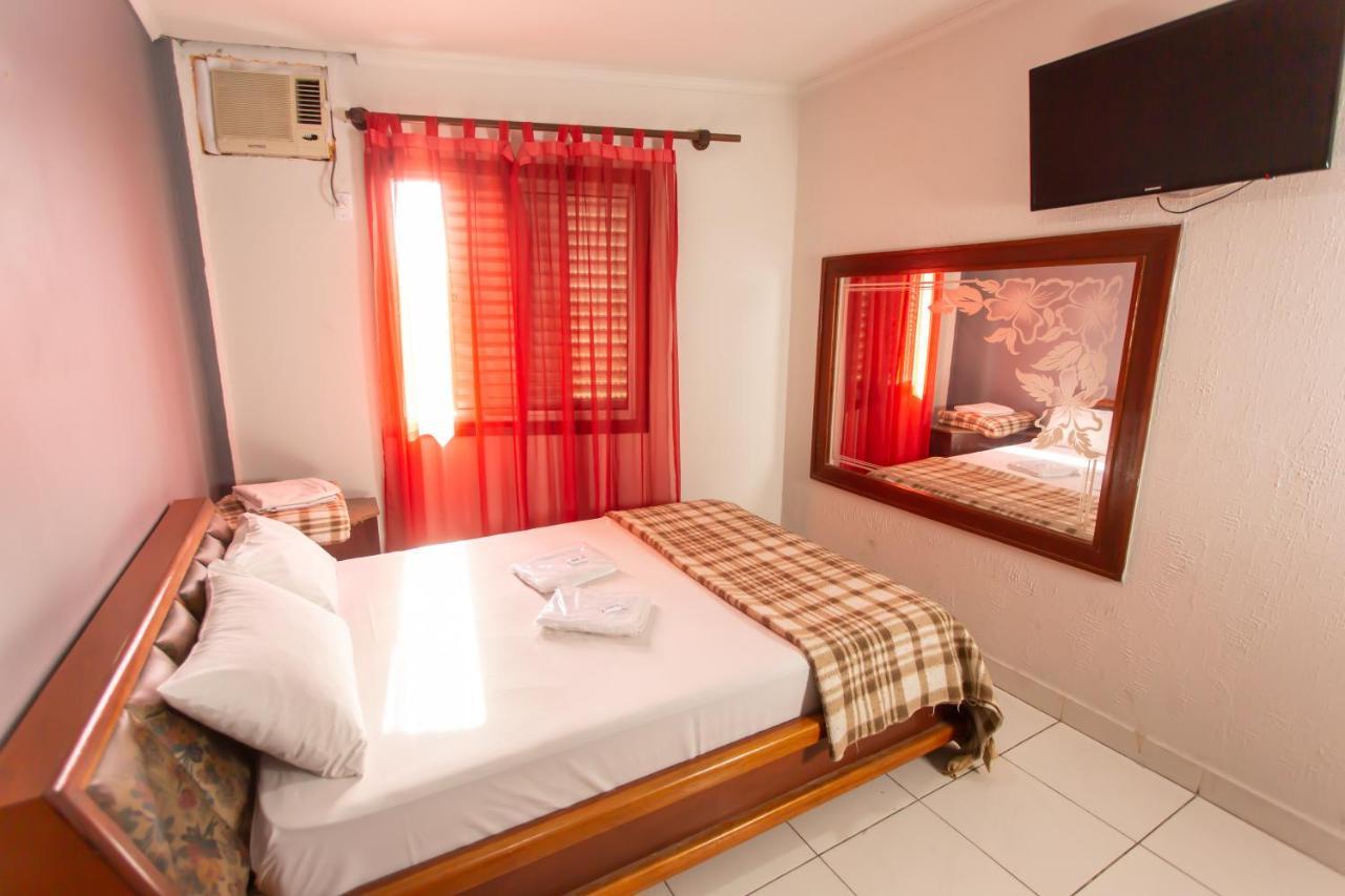 Hotel Cambara Osasco Buitenkant foto
